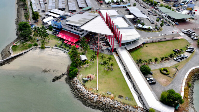 LouSang-72M Marina Island News