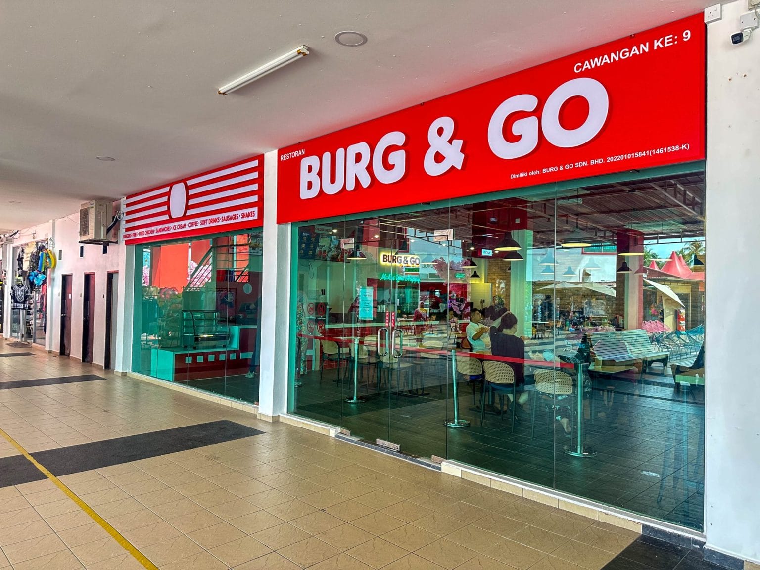 Burg and Go Restaurant Marina Island